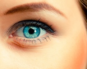 Как выбрать между силикон-гидрогелевыми и гидрогелевыми линзами